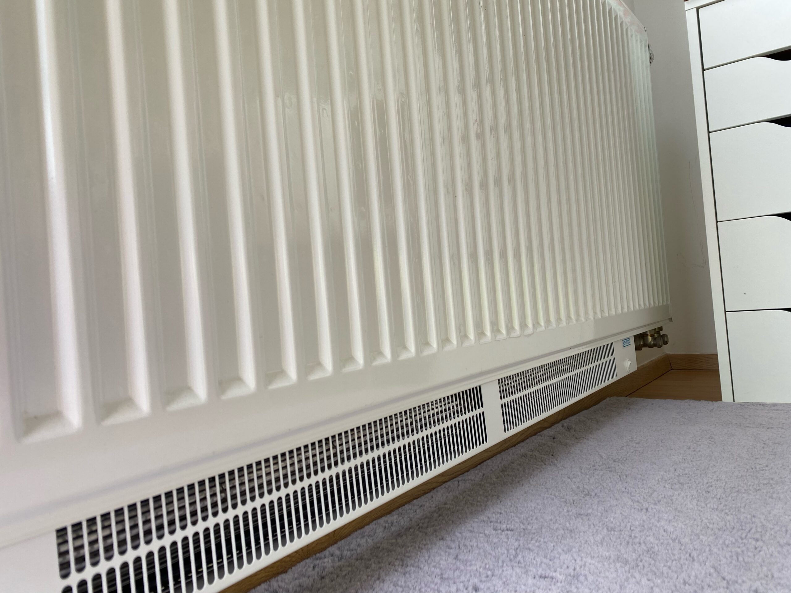 Eitan – installed under a radiator