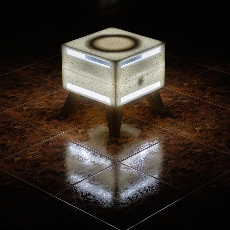 Ezra Classic – crystal/wood