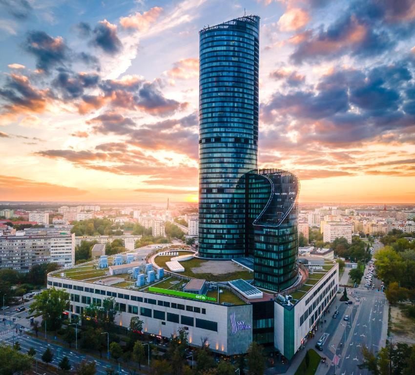 Sky Tower – Elsymco installation, Wrocław